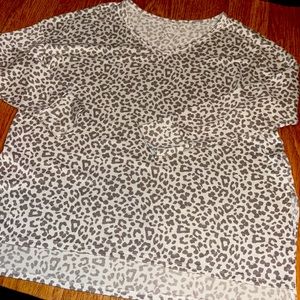 Long sleeve cheetah